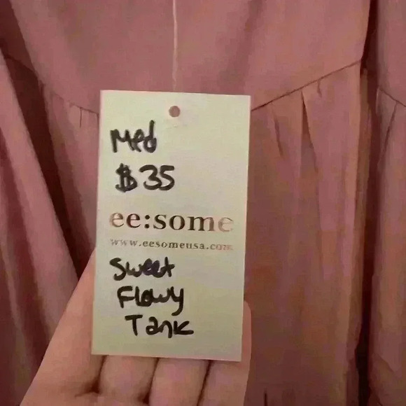 Women’s tank blouse - Picture 2 of 5